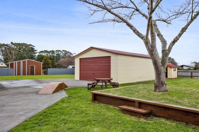 Photo of property in 38 Ketemarae Road, Normanby, Hawera, 4675