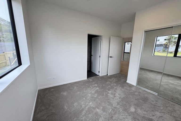 Photo of property in 3a Newstead Avenue, Browns Bay, Auckland, 0632