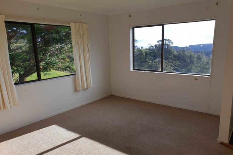 Photo of property in 152 Lone Kauri Road, Karekare, New Lynn, 0772