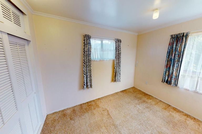 Photo of property in 12 Gloucester Street, Takaro, Palmerston North, 4412