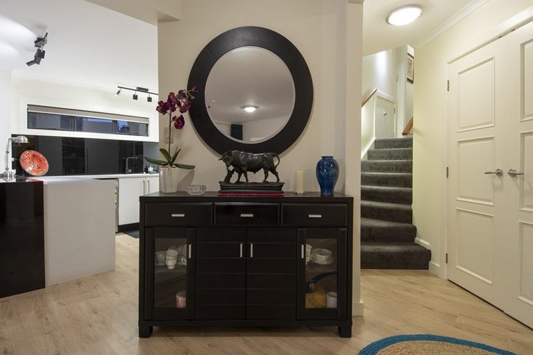 Photo of property in 4/2 Sixth Avenue, Tauranga, 3110