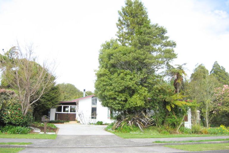 Photo of property in 11d Tawa Street, Inglewood, 4330