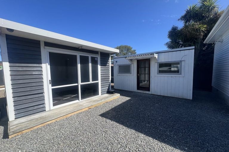 Photo of property in 9 Aorangi Road, Bryndwr, Christchurch, 8053