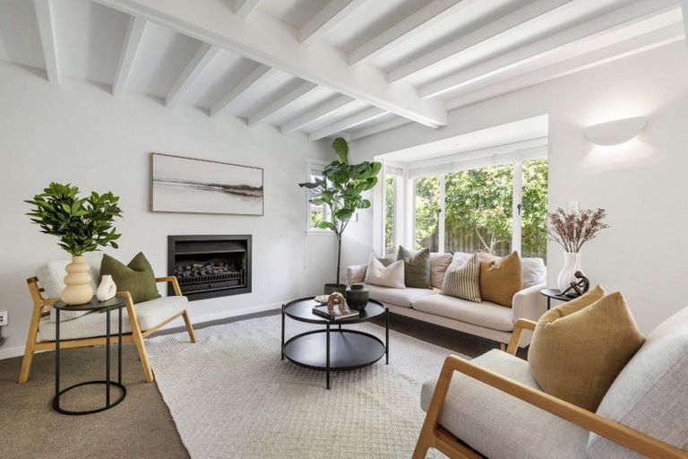 Photo of property in 1/35 Merani Street, Narrow Neck, Auckland, 0622