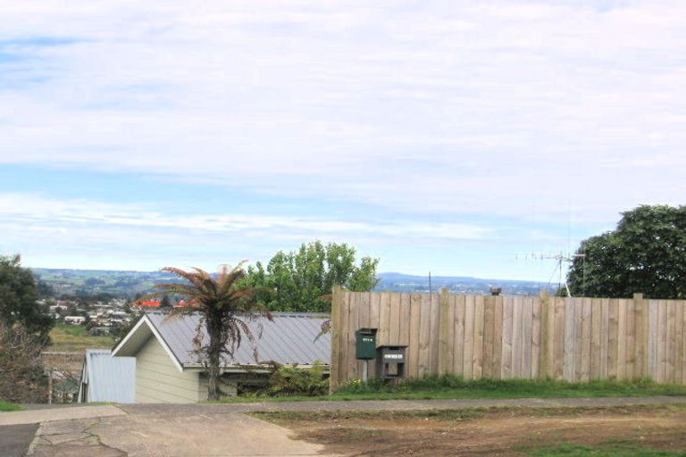Photo of property in 220 Waihi Road, Judea, Tauranga, 3110