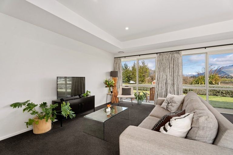 Photo of property in 4 Keble Lane, Lower Shotover, Queenstown, 9304