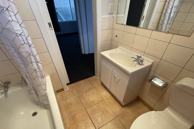 Photo of property in 3/21 Olliviers Road, Phillipstown, Christchurch, 8011