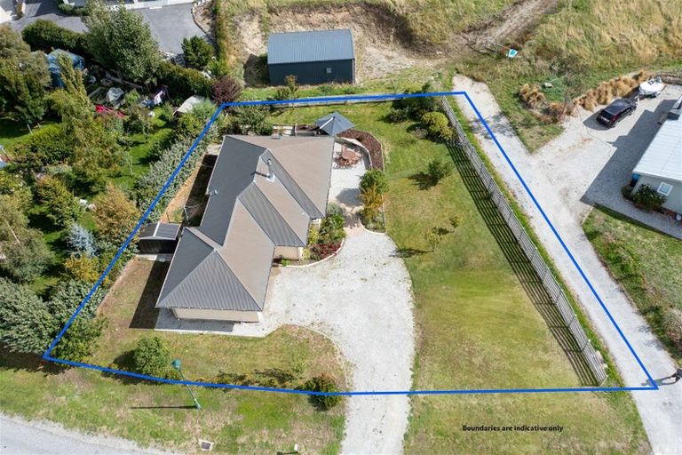 Photo of property in 17 Missy Crescent, Mount Pisa, Cromwell, 9383