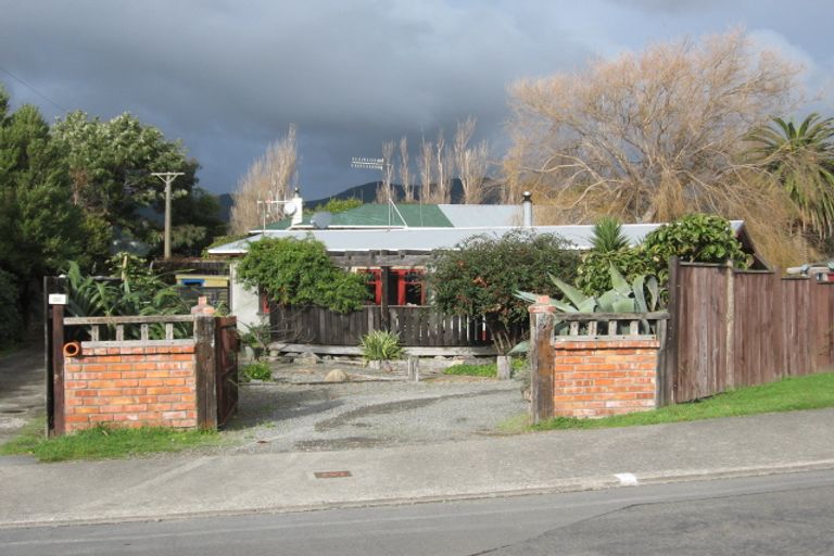 Photo of property in 68 Kiwi Road, Raumati Beach, Paraparaumu, 5032