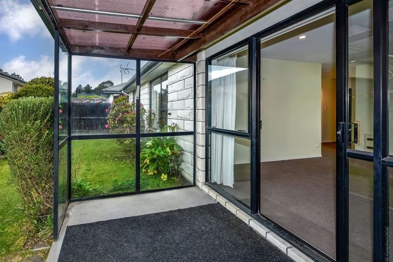 Photo of property in 1/6 Chardale Street, Avondale, Christchurch, 8061
