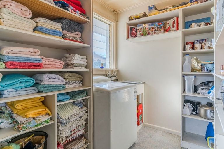 Photo of property in 70 Tiverton Street, Palmerston, 9430