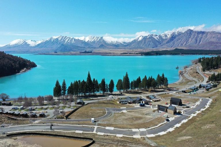 Photo of property in 12 Petes Place, Lake Tekapo, 7999