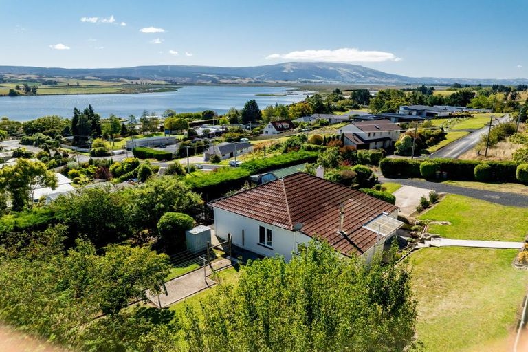 Photo of property in 28 Chatham Street, Waihola, Milton, 9073
