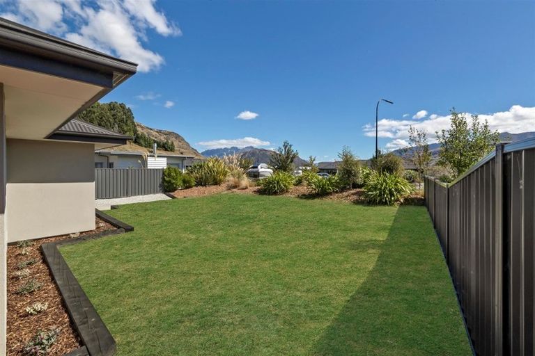 Photo of property in 76 Risinghurst Terrace, Lower Shotover, Queenstown, 9304
