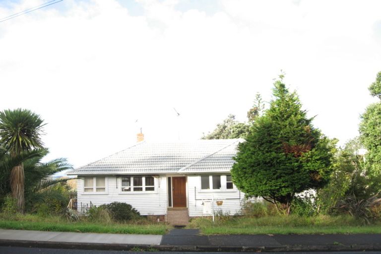 Photo of property in 8 The Glebe, Cockle Bay, Auckland, 2014