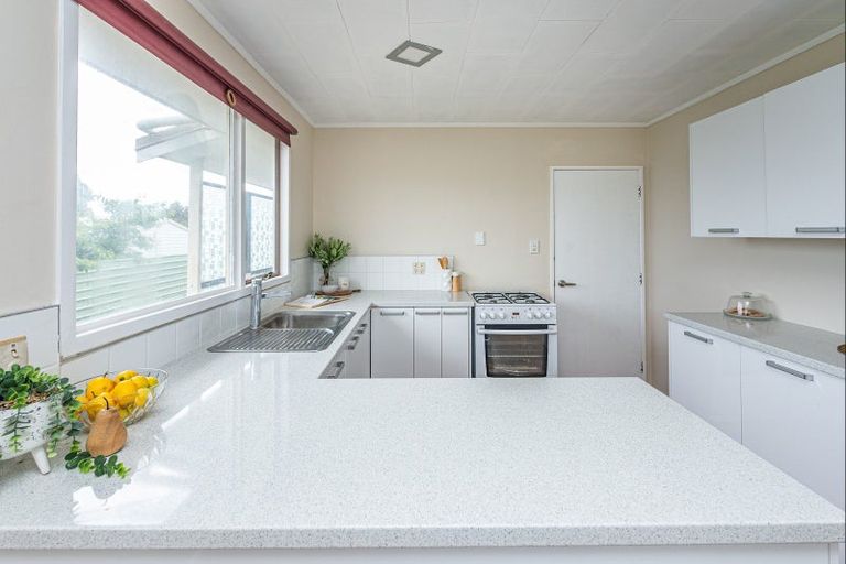 Photo of property in 25 Carson Street, Castlecliff, Whanganui, 4501