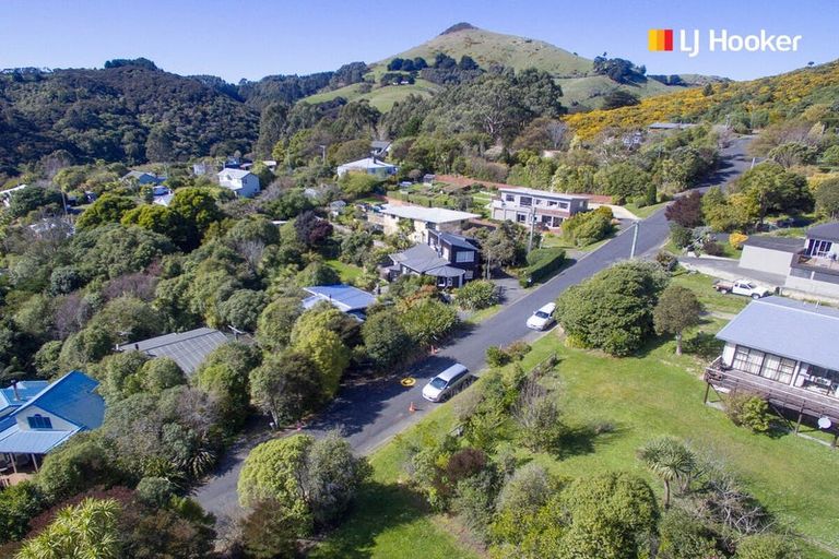 Photo of property in 25 Frances Street, Broad Bay, Dunedin, 9014