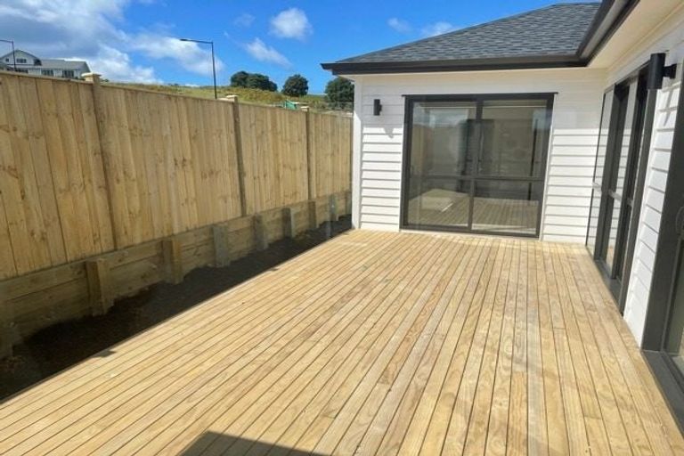 Photo of property in 29 Ta Moko Drive, Gulf Harbour, Whangaparaoa, 0930