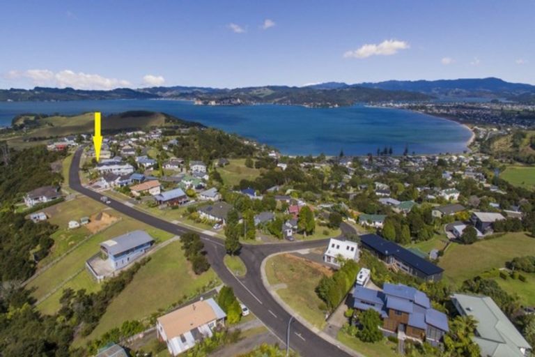 Photo of property in 2 Christa Court, Whitianga, 3510