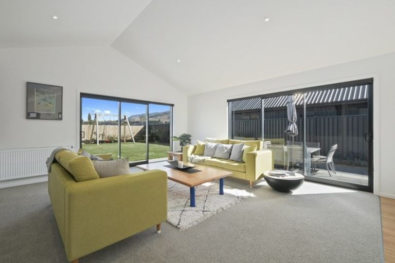 Photo of property in 71 Toni's Terrace, Lower Shotover, Queenstown, 9304