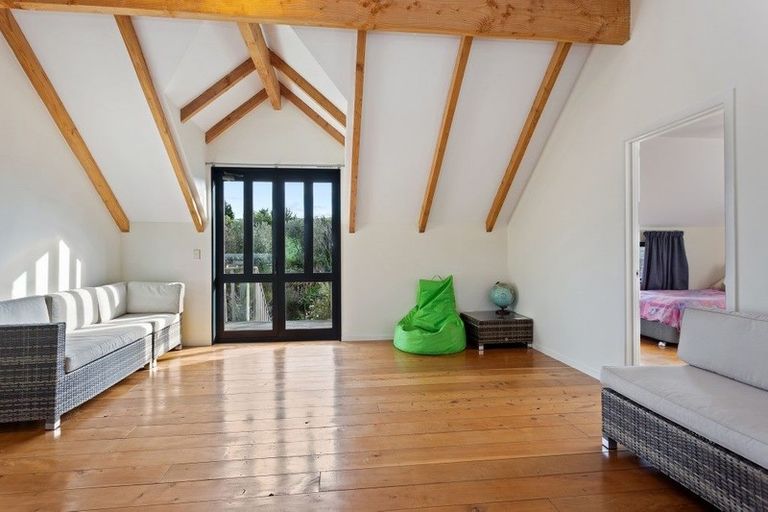 Photo of property in 329 Mackenzies Road, Waipara, Amberley, 7483