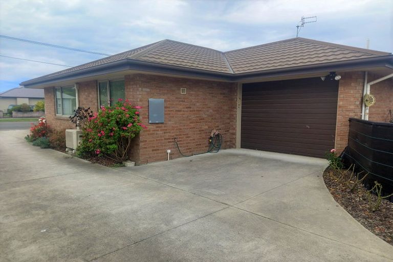 Photo of property in 258a Breezes Road, Aranui, Christchurch, 8061