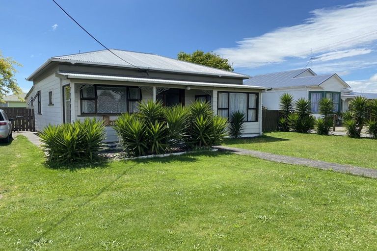 Photo of property in 25 Robinson Street, Foxton, 4814