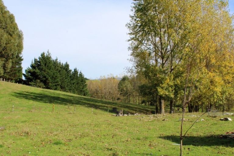 Photo of property in 175 Umutaoroa Road, Dannevirke, 4978