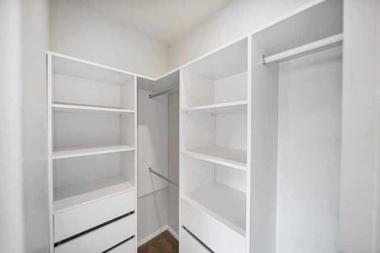 Photo of property in 44c Blakeborough Drive, Forrest Hill, Auckland, 0620