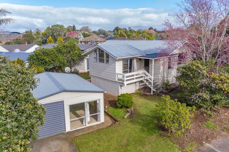 Photo of property in 20 Fairway Drive, Kerikeri, 0230