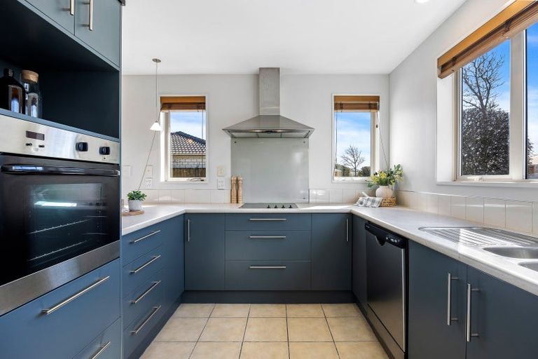 Photo of property in 9 Country Palms Drive, Halswell, Christchurch, 8025