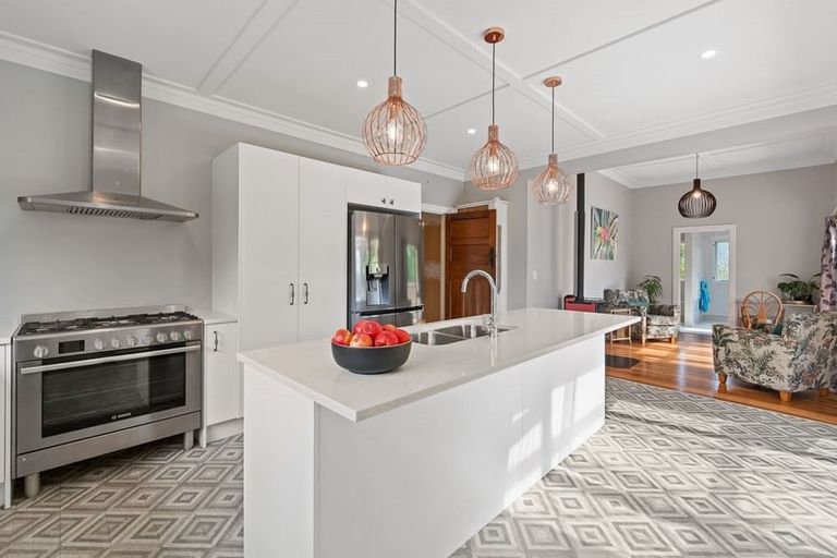 Photo of property in 274 Rodney Street, Wellsford, 0900