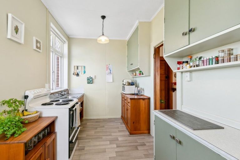 Photo of property in 1 Fortunatus Street, Brooklyn, Wellington, 6021