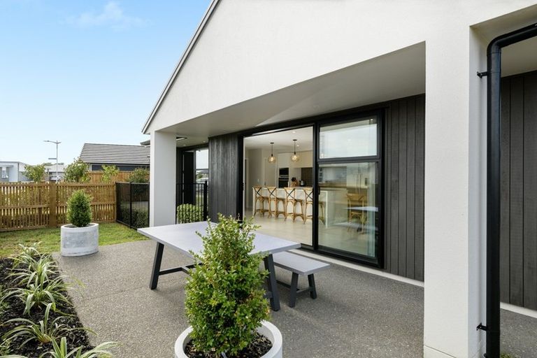 Photo of property in 2 Te Ataiti Lane, Pyes Pa, Tauranga, 3112