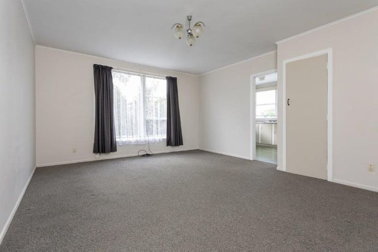 Photo of property in 5/52 Bannerman Road, Morningside, Auckland, 1022