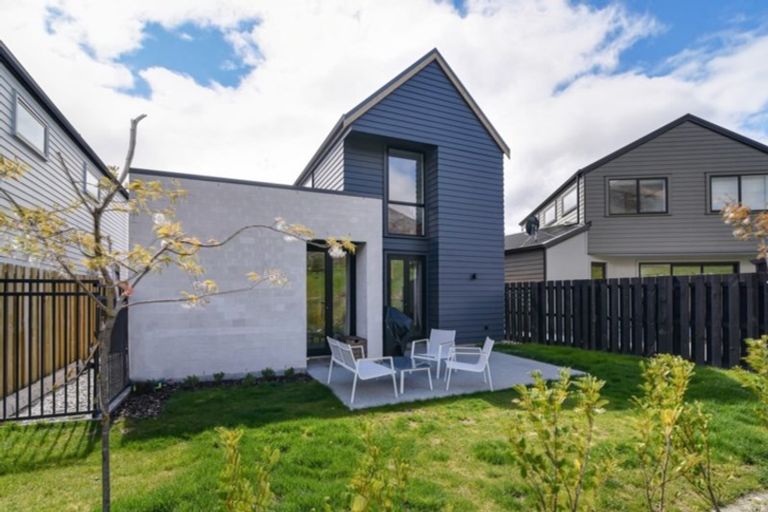 Photo of property in 4 Bathans Lane, Lake Hayes, Queenstown, 9304