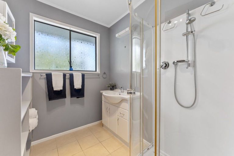 Photo of property in 8 Kowhai Street, Levin, 5510