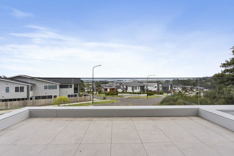 Photo of property in 326 Flat Bush School Road, Flat Bush, Auckland, 2019