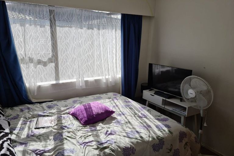 Photo of property in 42a Hoteo Avenue, Papatoetoe, Auckland, 2025