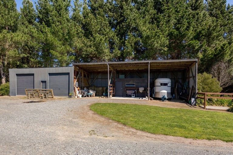 Photo of property in 136 Waikari Valley Road, Scargill, Amberley, 7483