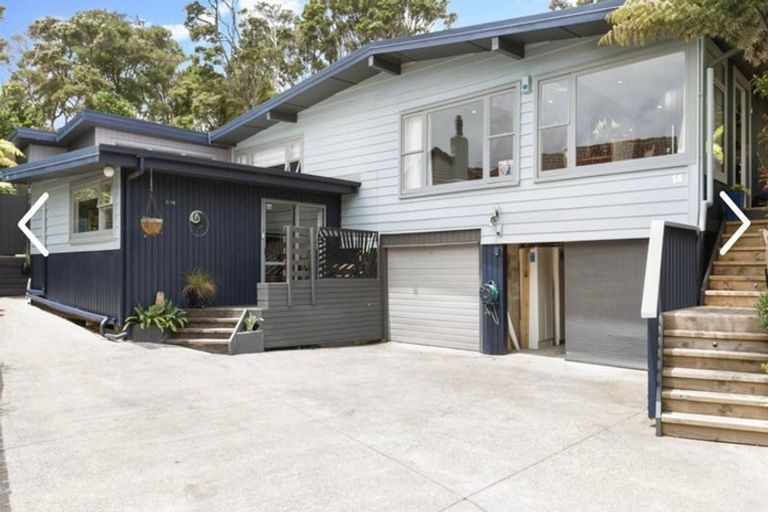 Photo of property in 14 Konini Road, Titirangi, Auckland, 0604