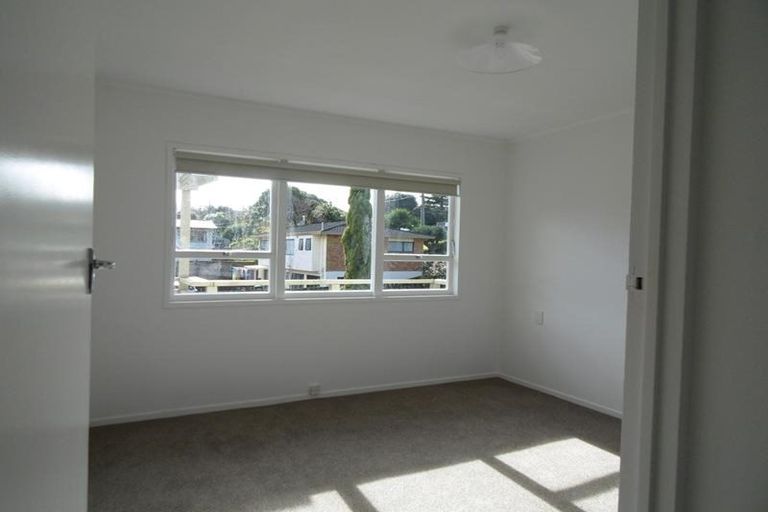 Photo of property in 170c Queen Street, Northcote Point, Auckland, 0627