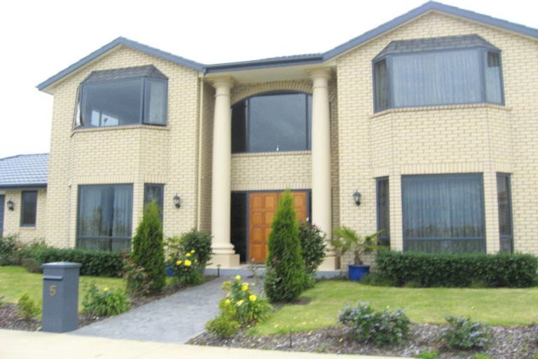 Photo of property in 5 Janal Place, Northwood, Christchurch, 8051