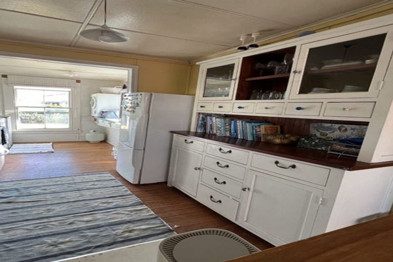 Photo of property in 706 Papamoa Beach Road, Papamoa Beach, Papamoa, 3118