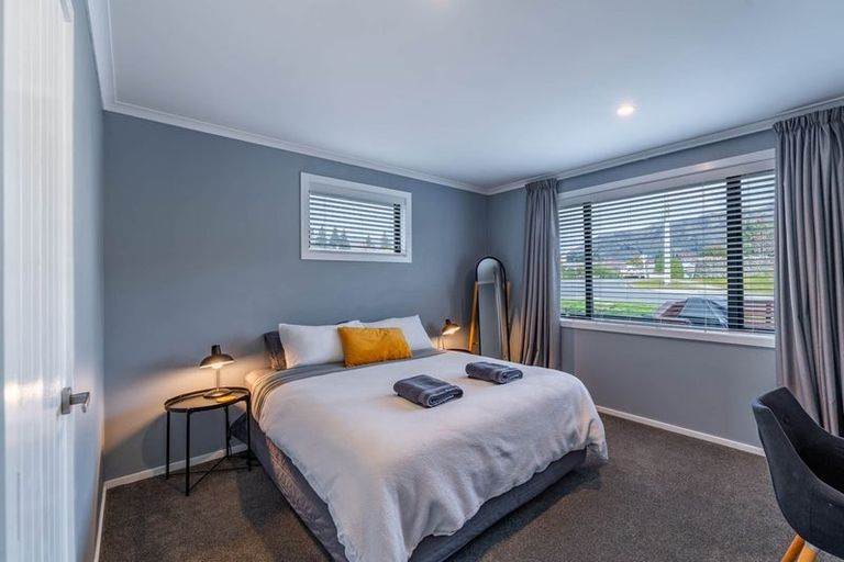 Photo of property in 84 Helwick Street, Wanaka, 9305