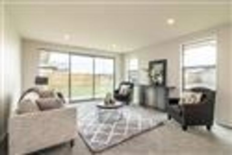 Photo of property in 4 Fry Place, Rolleston, 7614