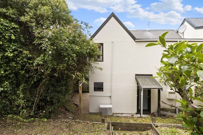 Photo of property in 12 Vallance Street, Kilbirnie, Wellington, 6022