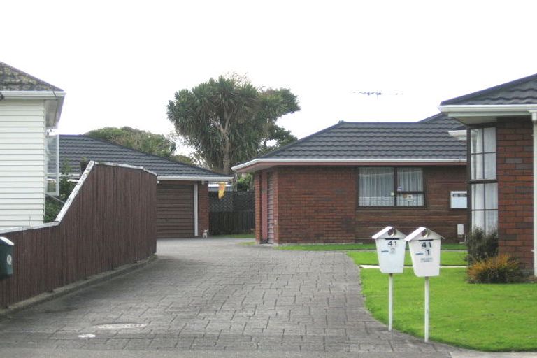 Photo of property in 4/41 Athlone Crescent, Avalon, Lower Hutt, 5011