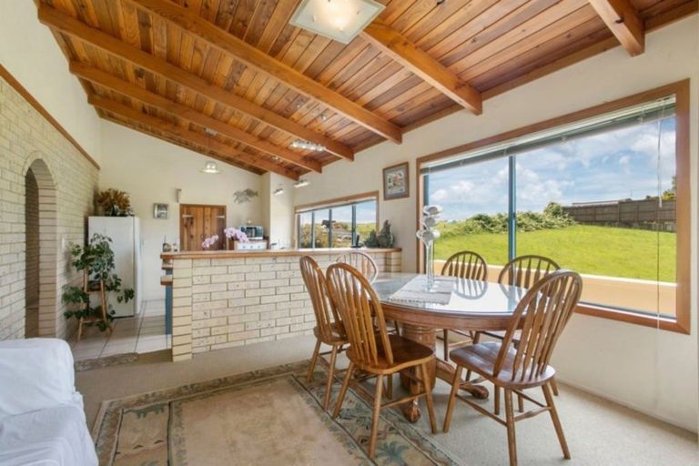 Photo of property in 3 Denby Close, Athenree, Katikati, 3177