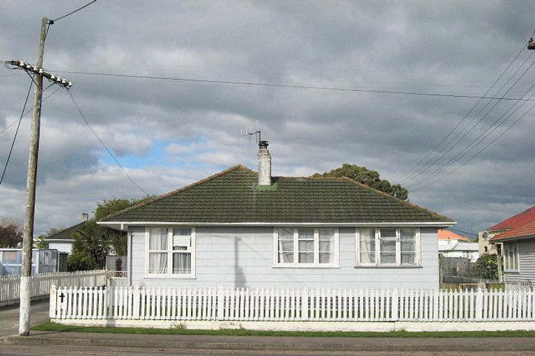 Photo of property in 105 Racecourse Road, Waipukurau, 4200